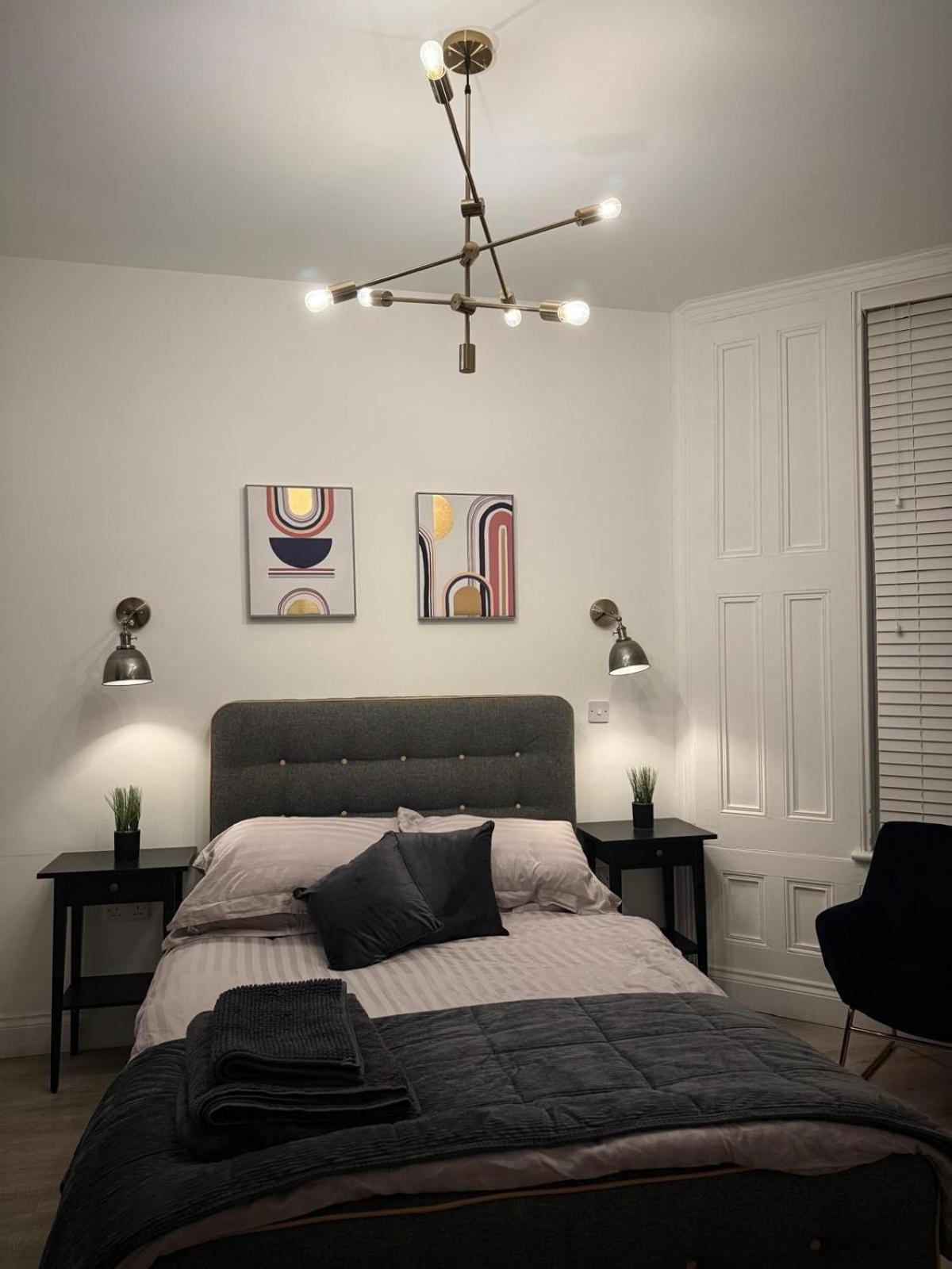 Seaside Studio Apartment Уэстон-сьюпер-Мэр Экстерьер фото